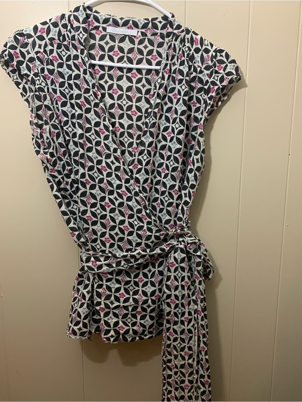Charlotte Russe Black & White Wrap Blouse with Purple Accents women’s medium